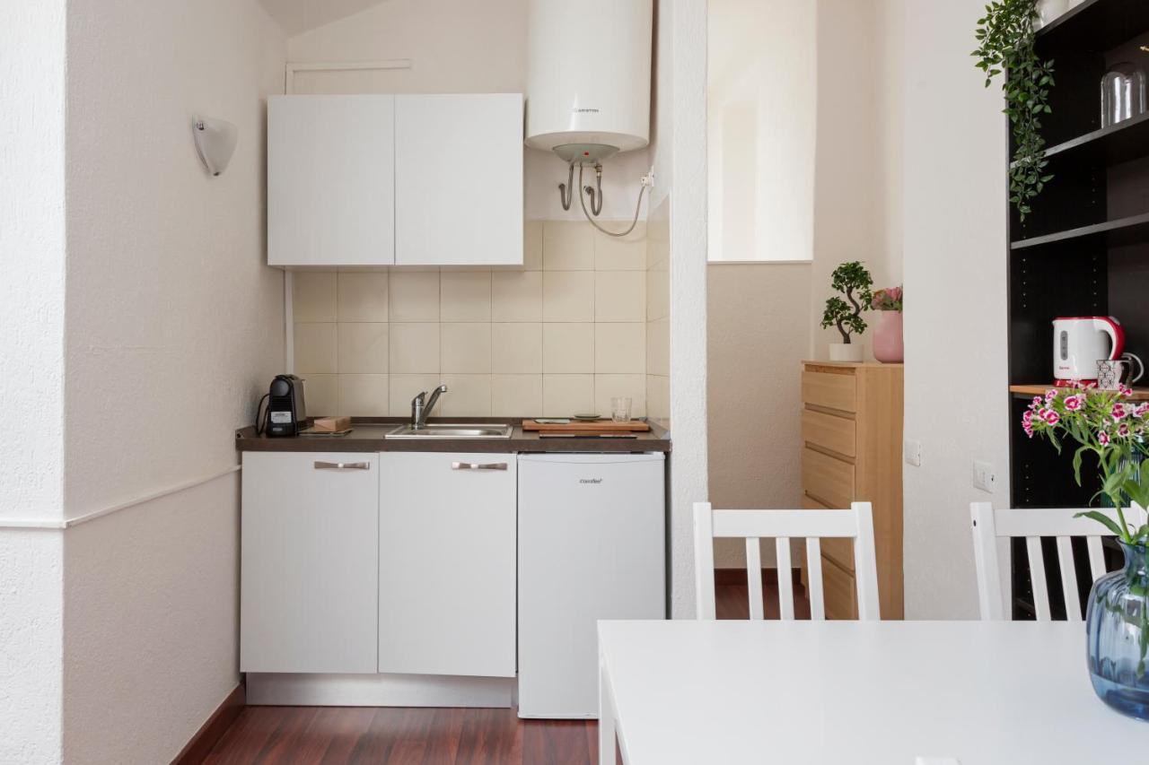 1 Bedroom Apt - Duomo 4 Milano Eksteriør bilde