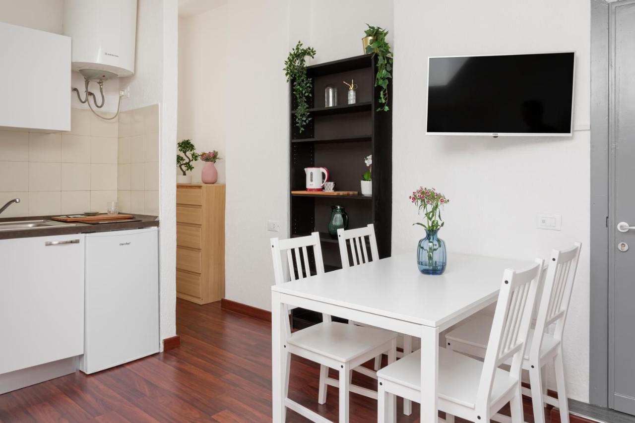 1 Bedroom Apt - Duomo 4 Milano Eksteriør bilde